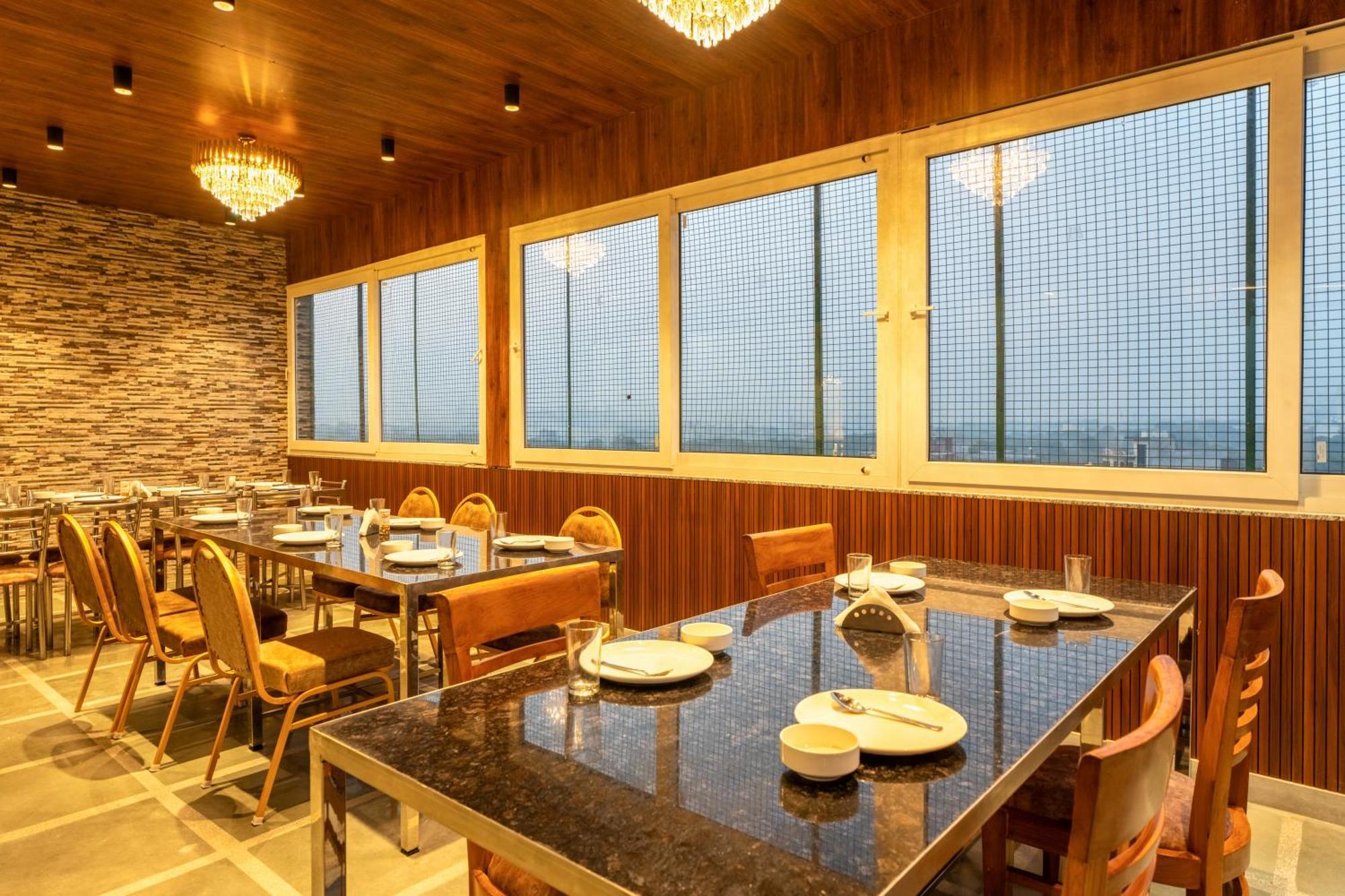 Plum Tree Hotels Gurgaon Luaran gambar